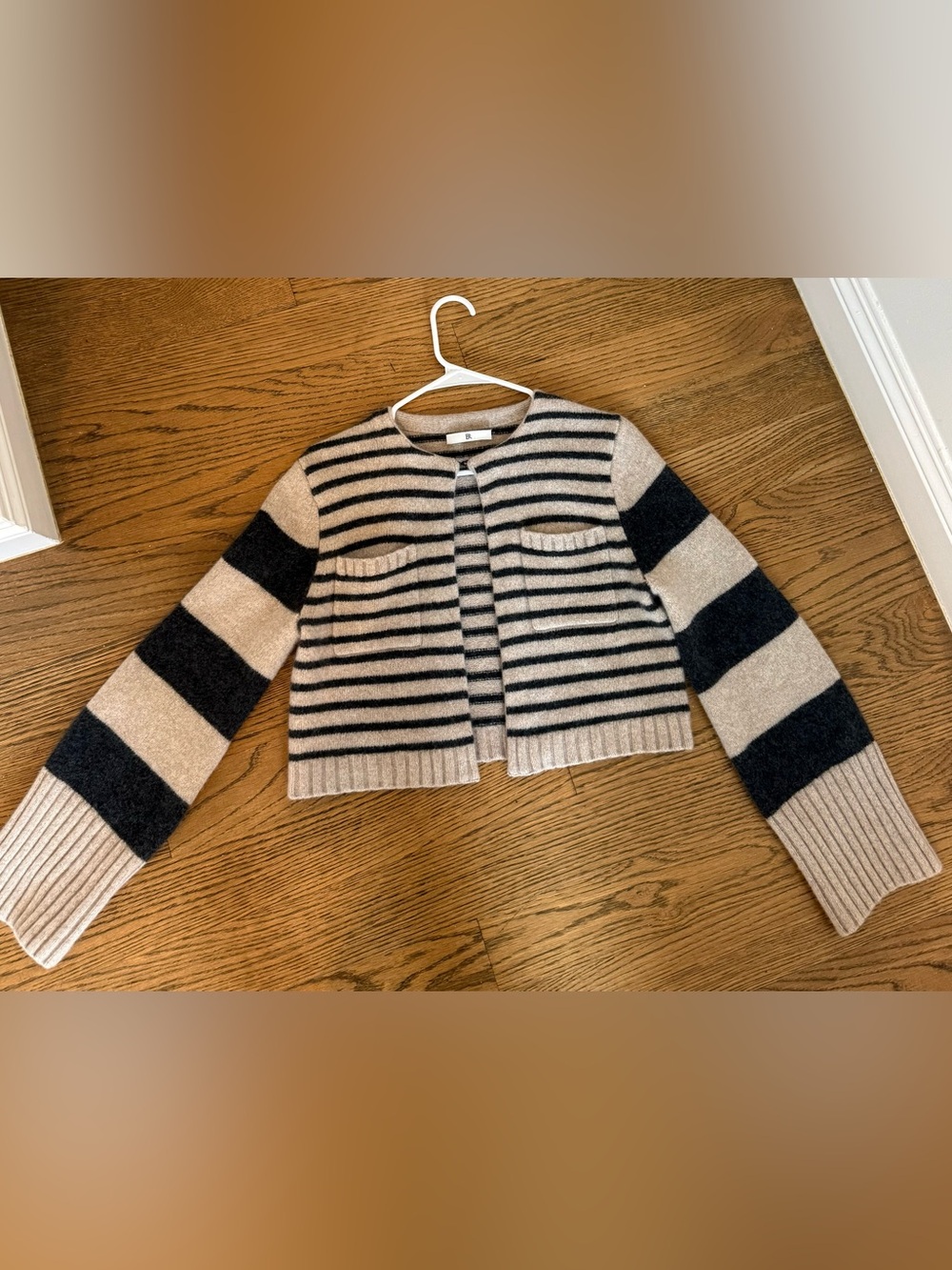 Banana Republic Oatmeal and Grey Striped Cropped Cardigan
